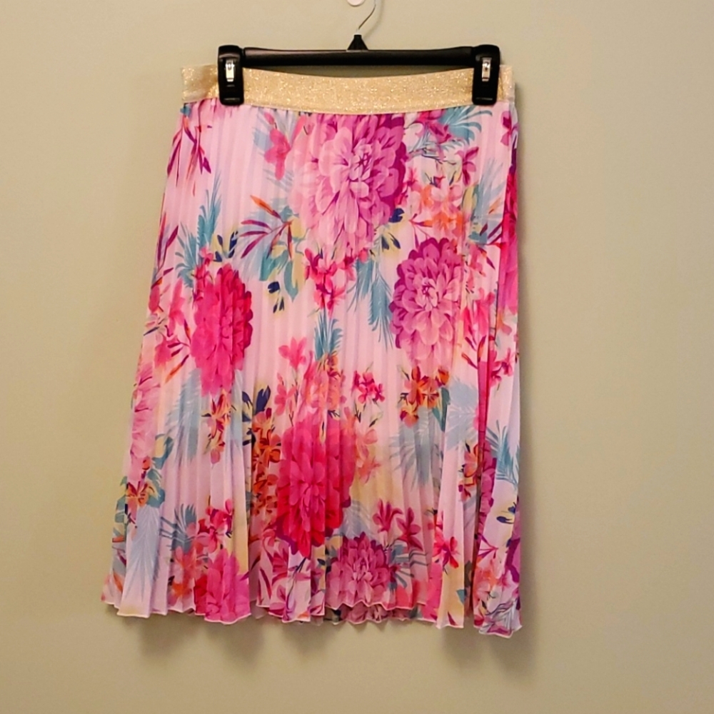 3/$24 - CANDIE'S Floral Pleated Skirt